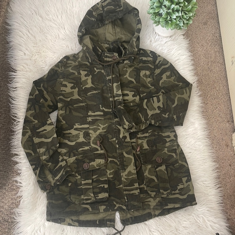 Camouflage Jacket Camo Casual Women Hooded with pockets anorak style M